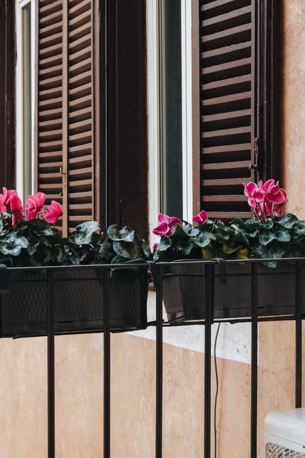 Rondanini Apartment Rome